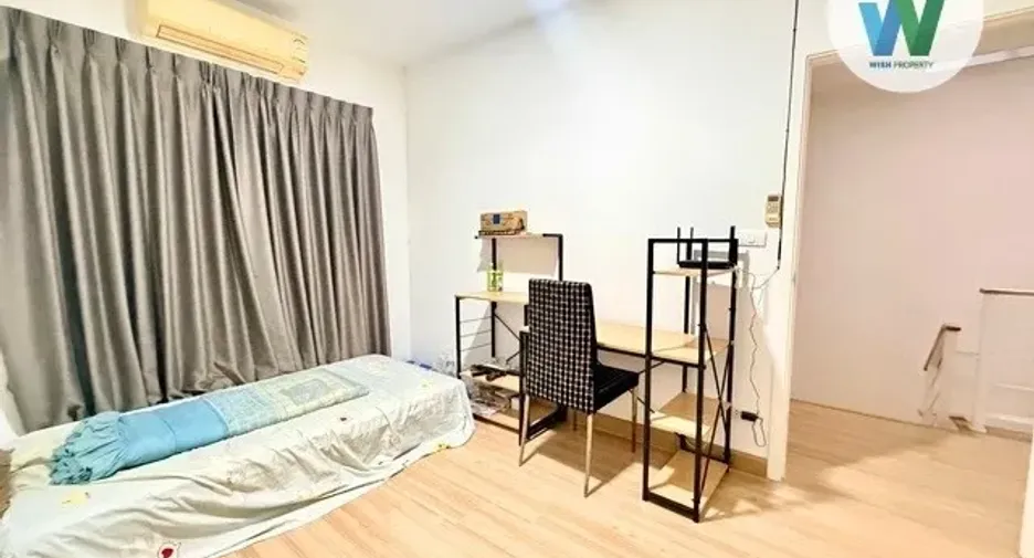 Reihenhaus zum Kauf mit 3 Zimmer in Lam Luk Ka, Pathum Thani