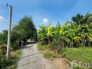 Продажа Участок в Sai Noi, Нонтабури