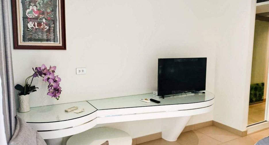 For sale 1 bed condo in Bang Lamung, Chonburi