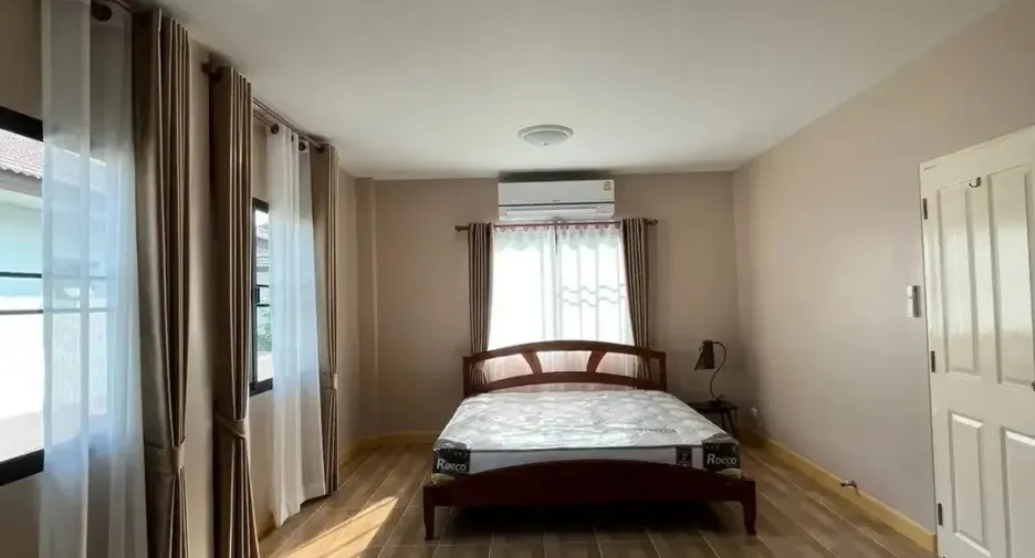 Casa en alquiler de 3 habitaciones en Mueang Chiang Mai, Chiang Mai