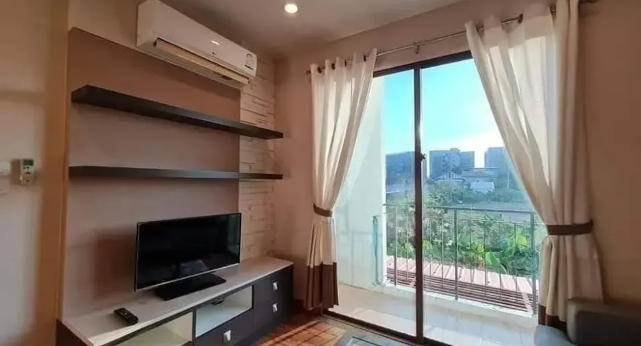 出租 3 卧室 独立屋 在 Phra Khanong, 曼谷