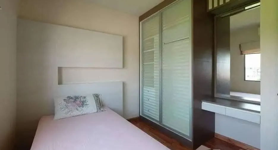 出租 3 卧室 独立屋 在 Phra Khanong, 曼谷