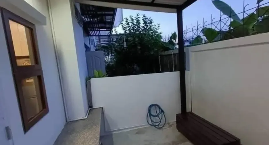 出租 3 卧室 独立屋 在 Phra Khanong, 曼谷