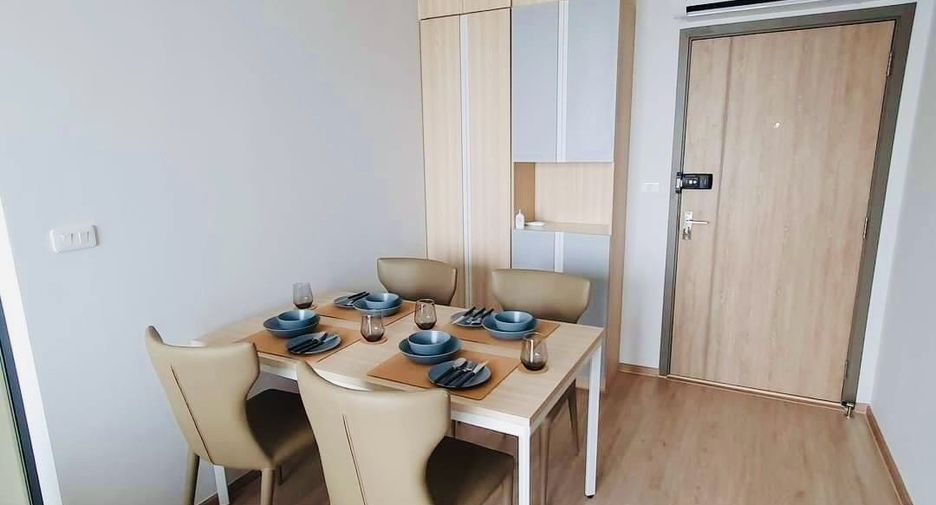 For rent 2 bedrooms condo in Bang Na, Bangkok