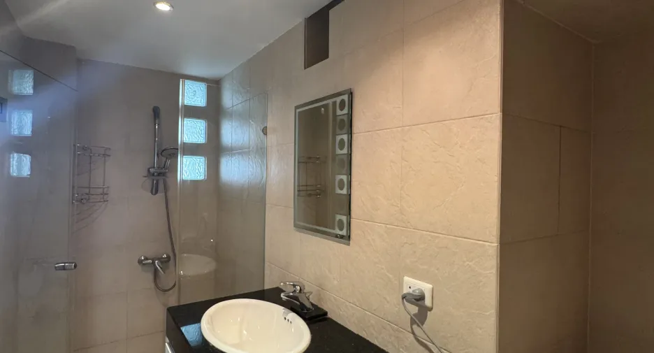 出租 2 卧室 公寓 在 Phuket Town, 普吉