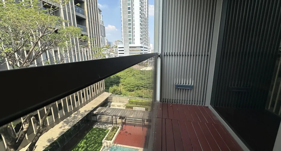 For rent 2 bedrooms condo in Khlong Toei, Bangkok