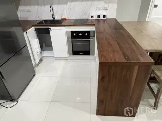 Аренда 2 спальни кондо в Банг Капи, Бангкок