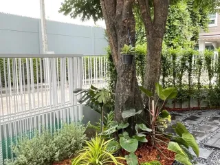 Casa en alquiler de 3 habitaciones en Bang Phli, Samut Prakan