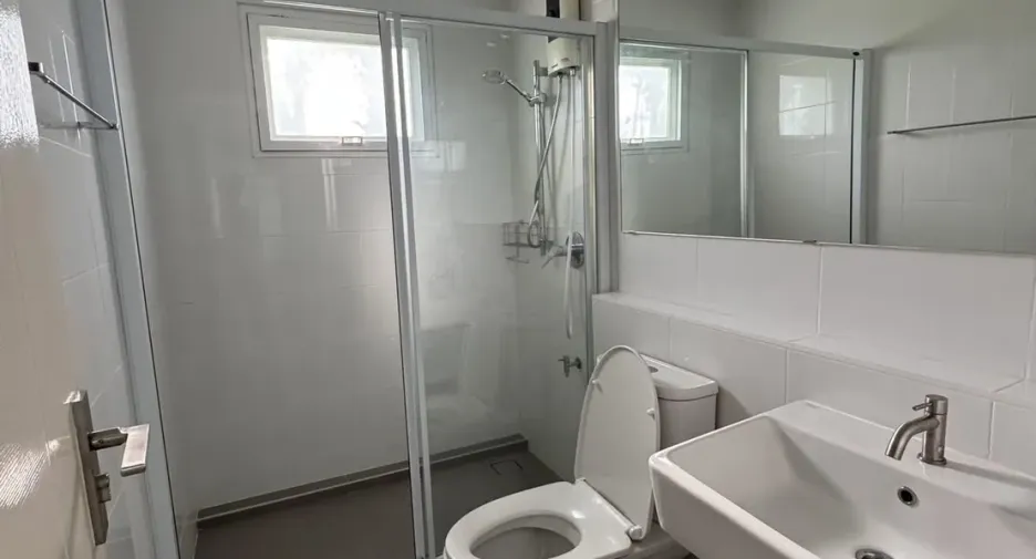 Casa en alquiler de 3 habitaciones en Bang Phli, Samut Prakan