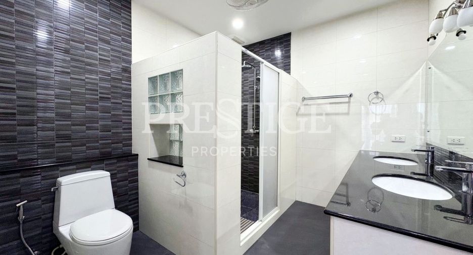For sale 3 bedrooms house in Bang Lamung, Chonburi