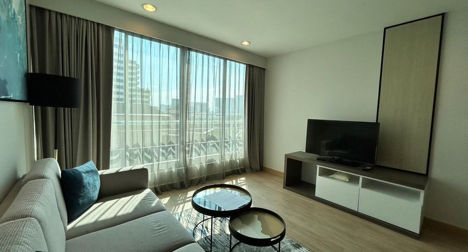 For rent 1 bed condo in Khlong Toei, Bangkok