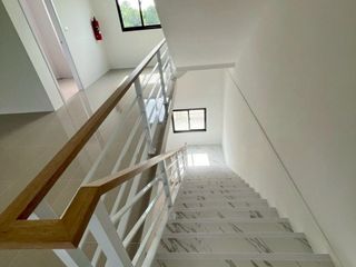 出租 3 卧室 商业空间 在 Bang Sao Thong, Samut Prakan