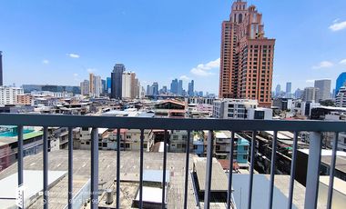 À vendre 2 chambres condo à Khlong Toei, Bangkok