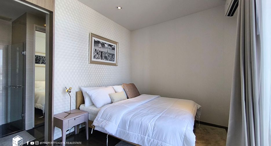 For sale 2 ベッドルーム condo in Khlong Toei, Bangkok