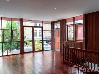Haus zum Kauf mit 3 Zimmer in Mueang Chiang Mai, Chiang Mai