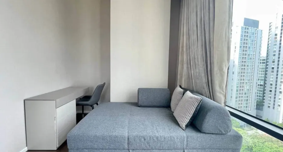 For rent 2 bedrooms condo in Watthana, Bangkok