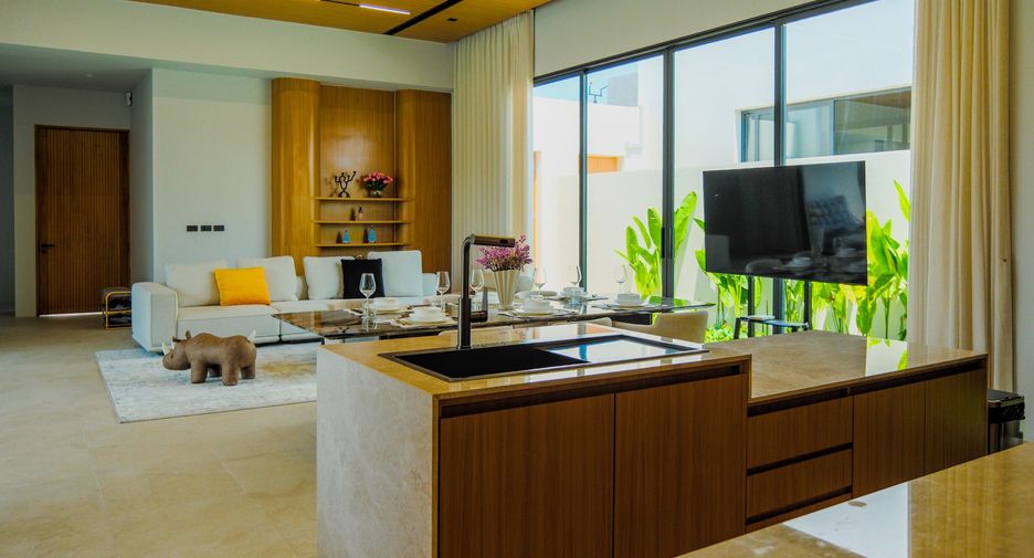 Villa zur Miete mit 4 Zimmer in Mueang Phuket, Phuket