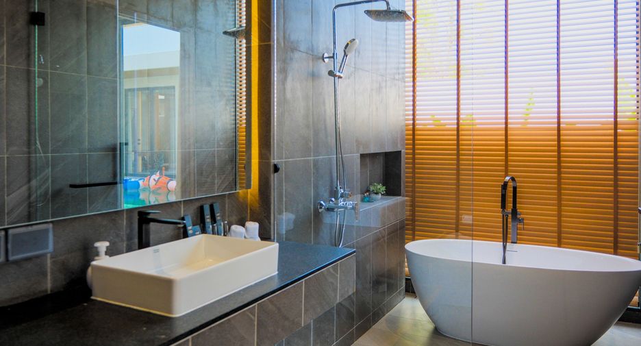 Villa zur Miete mit 4 Zimmer in Mueang Phuket, Phuket