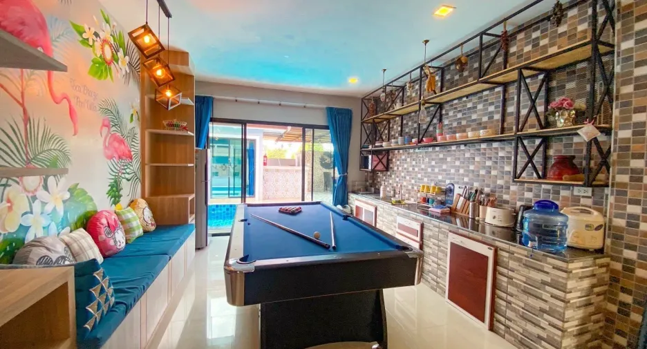 For sale 3 bedrooms villa in Mueang Krabi, Krabi