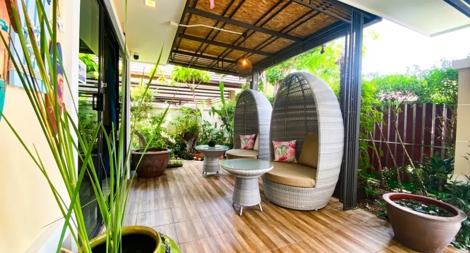 For sale 3 bedrooms villa in Mueang Krabi, Krabi
