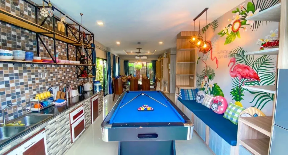 For sale 3 bedrooms villa in Mueang Krabi, Krabi