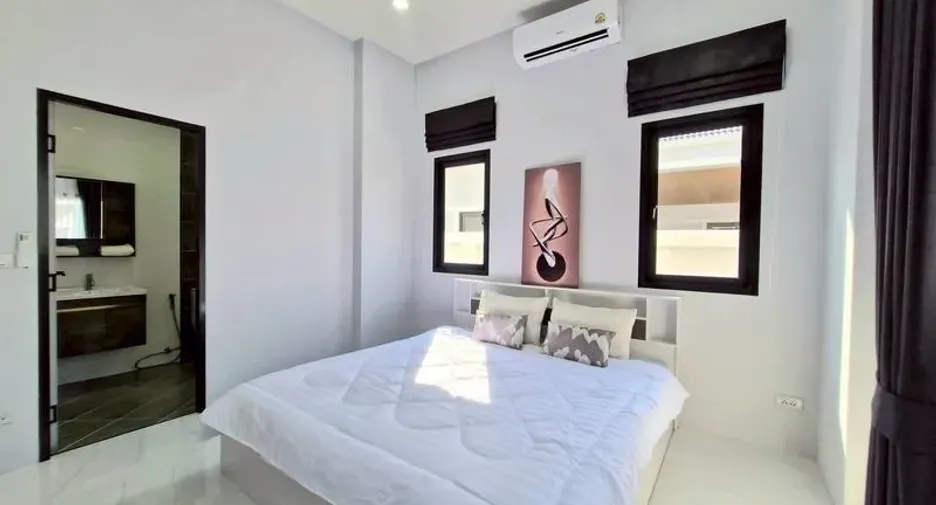 For rent and for sale 3 bedrooms house in Bang Lamung, Chonburi