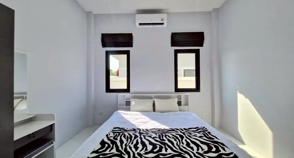 For rent and for sale 3 bedrooms house in Bang Lamung, Chonburi