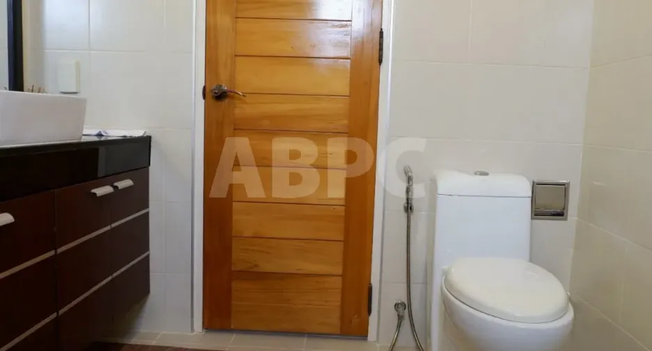 For rent and for sale 3 bedrooms house in Bang Lamung, Chonburi