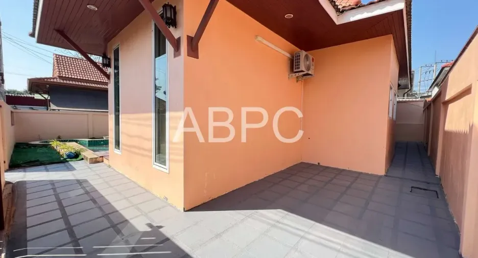 For rent and for sale 2 bedrooms house in Bang Lamung, Chonburi