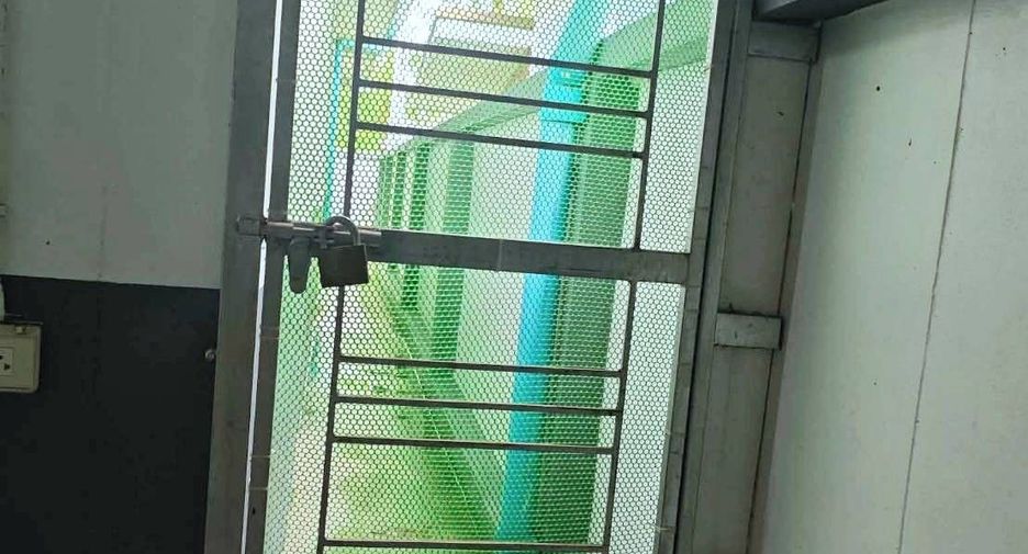 Продажа 2 спальни таунхаус в Банг Ламунг, Чонбури