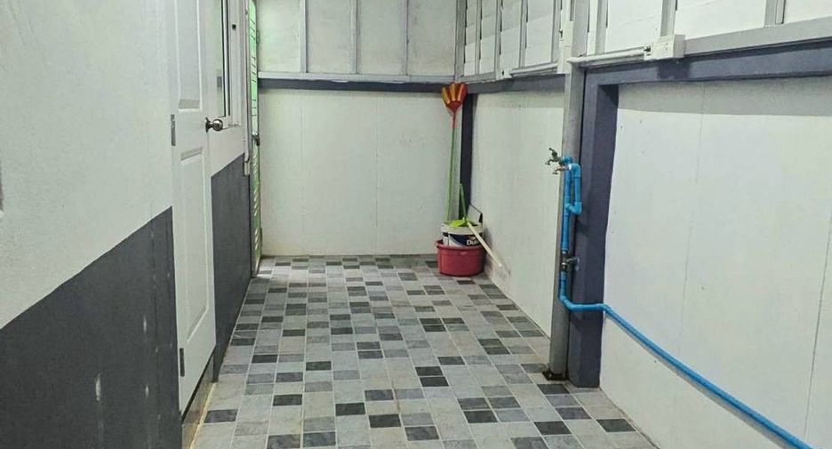 Продажа 2 спальни таунхаус в Банг Ламунг, Чонбури