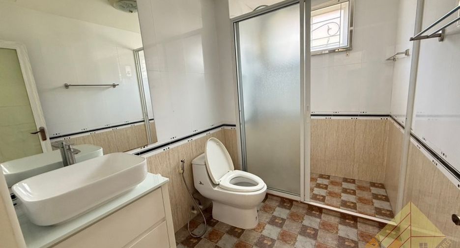 À vendre 3 chambres maison à Bang Lamung, Chonburi