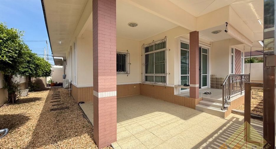 À vendre 3 chambres maison à Bang Lamung, Chonburi