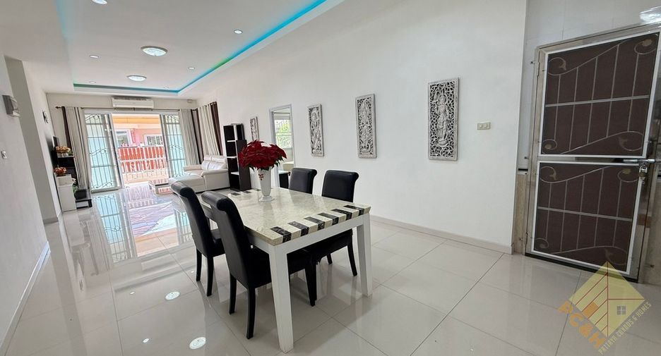 À vendre 3 chambres maison à Bang Lamung, Chonburi