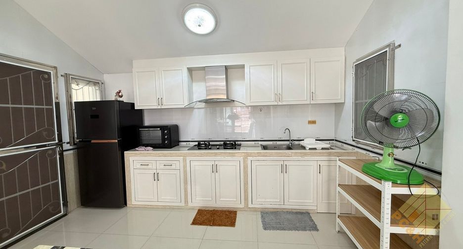 À vendre 3 chambres maison à Bang Lamung, Chonburi