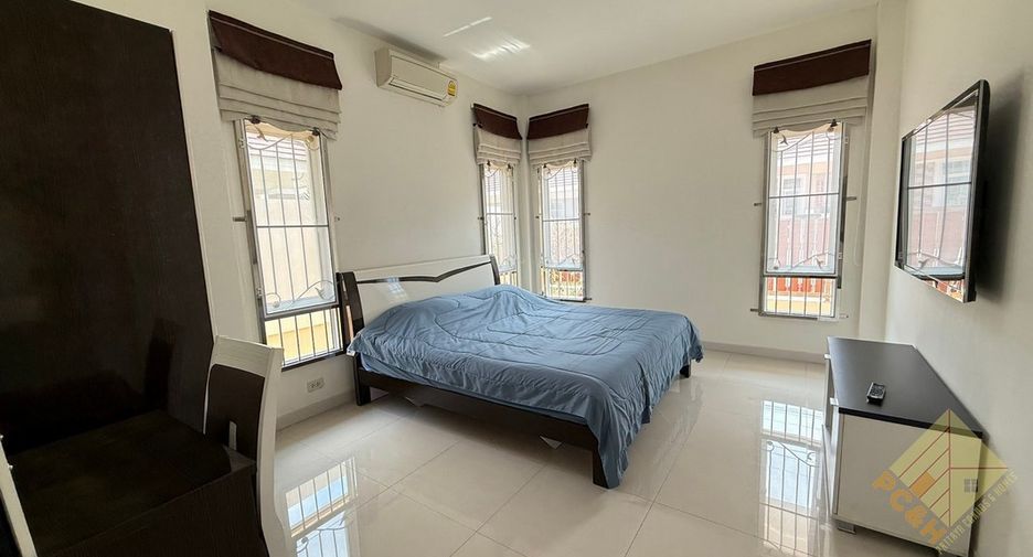 À vendre 3 chambres maison à Bang Lamung, Chonburi