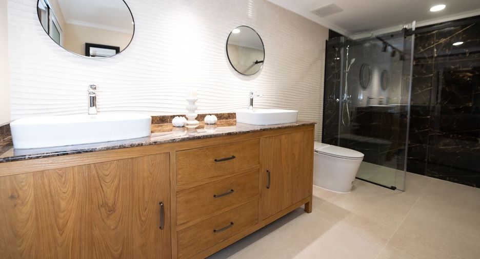 Condo en venta de 3 habitaciones en Bang Lamung, Chonburi