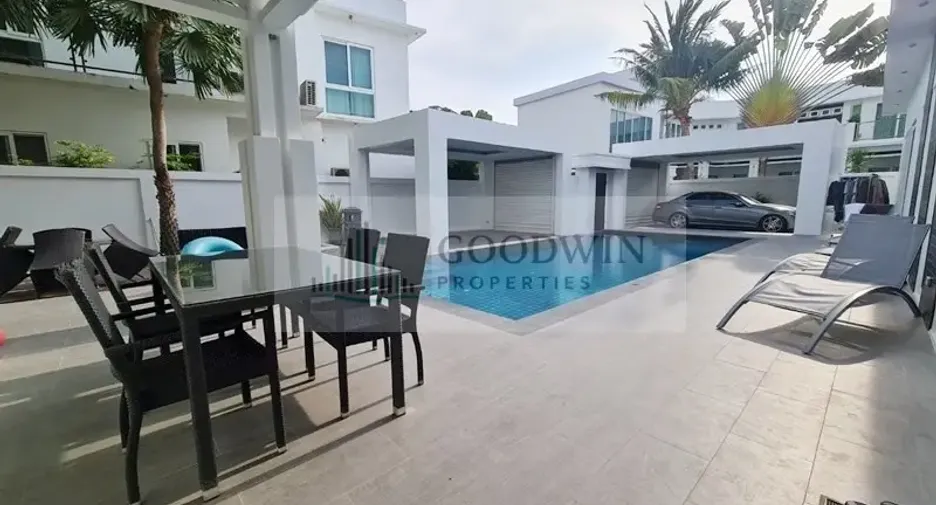 Haus zum Kauf mit 5 Zimmer in Jomtien, Pattaya