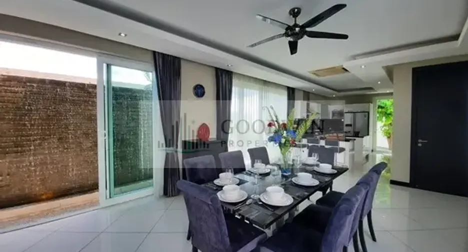 Haus zum Kauf mit 5 Zimmer in Jomtien, Pattaya
