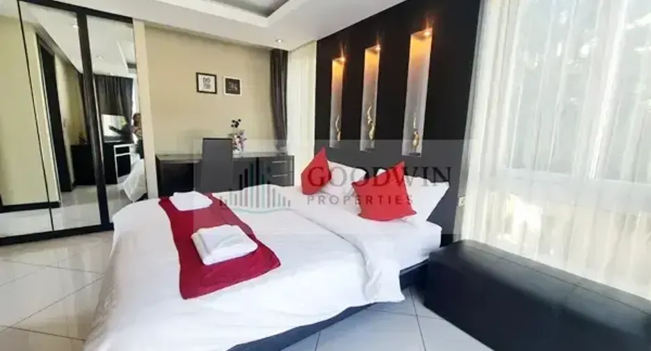 Haus zum Kauf mit 5 Zimmer in Jomtien, Pattaya