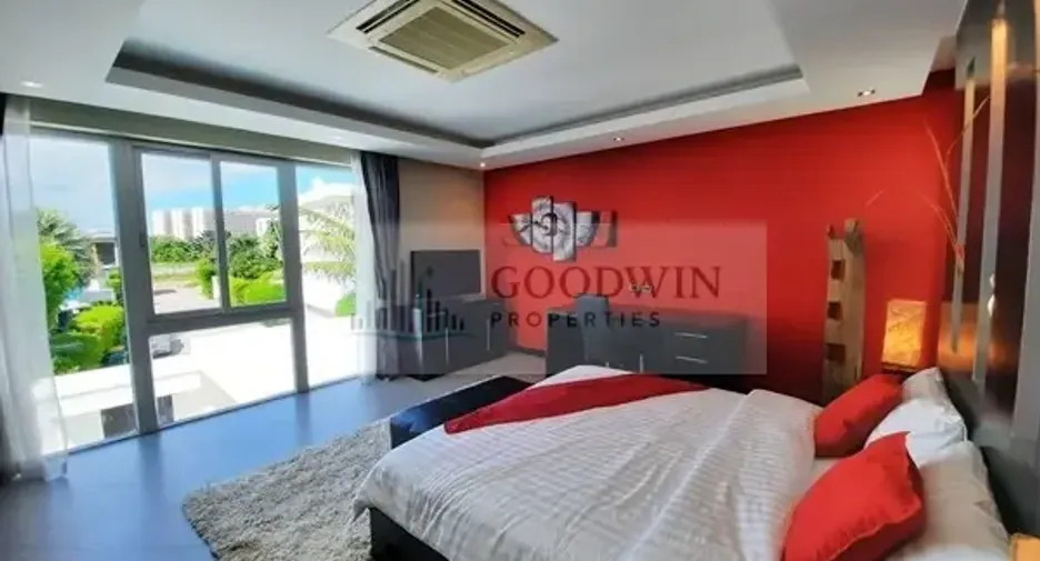 Haus zum Kauf mit 5 Zimmer in Jomtien, Pattaya