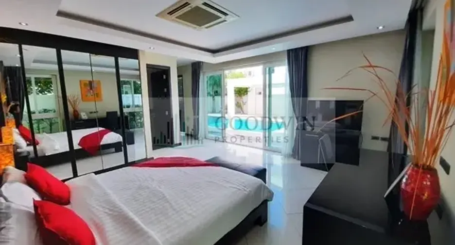 Haus zum Kauf mit 5 Zimmer in Jomtien, Pattaya