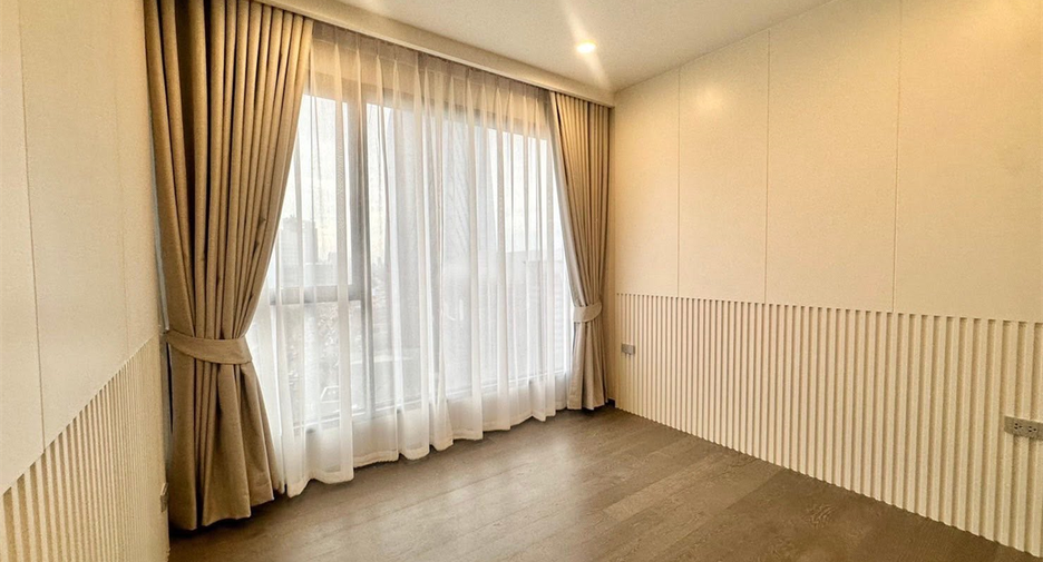 Продажа 2 спальни кондо в Кхлонг Тоеи, Бангкок