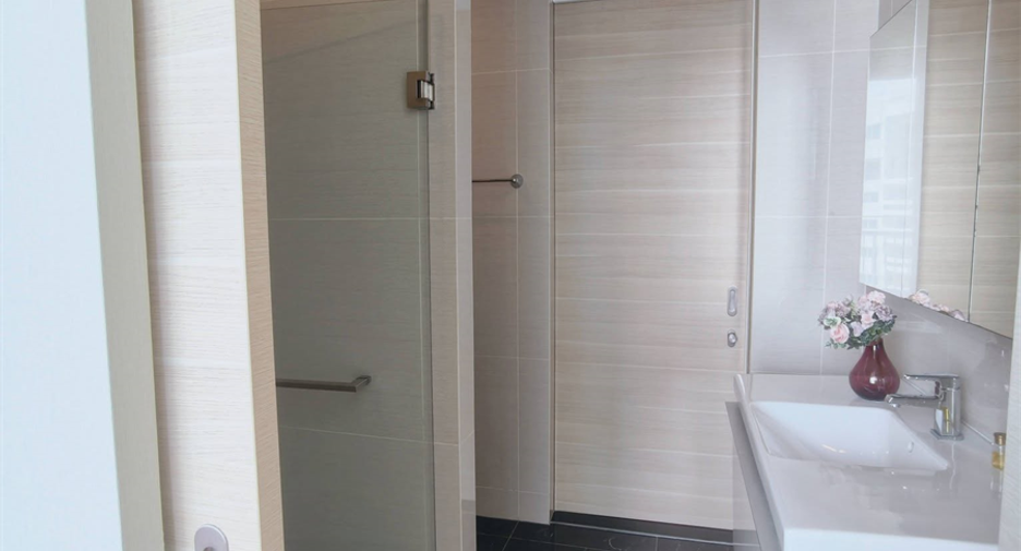 Wohnung zur Miete mit 2 Zimmer in Khlong Toei, Bangkok