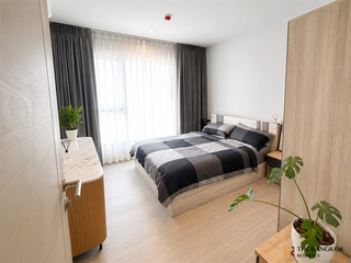 For rent 2 bedrooms condo in Huai Khwang, Bangkok