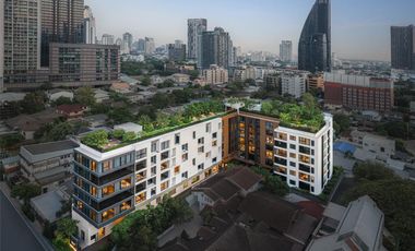 For sale 2 ベッドルーム condo in Khlong Toei, Bangkok