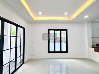 出售 3 卧室 联排别墅 在 Kathu, 普吉