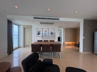 For sale 3 ベッドルーム condo in Bang Lamung, Chonburi