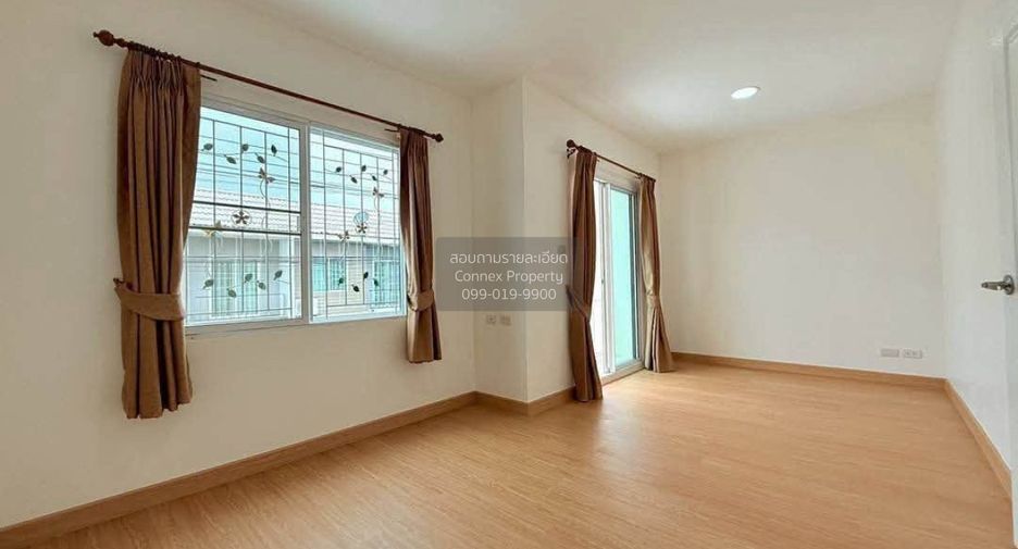 Reihenhaus zum Kauf mit 3 Zimmer in Bang Phli, Samut Prakan