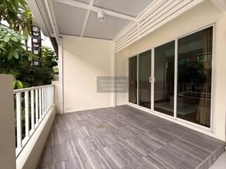 Reihenhaus zum Kauf mit 3 Zimmer in Bang Phli, Samut Prakan